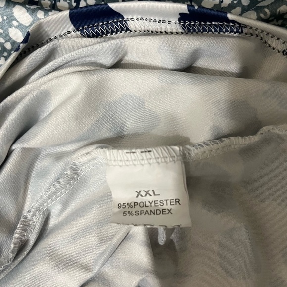 Women's Blue and White Animal Print Sleeveless Dress - Picture 6 of 8